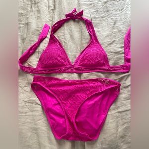 Hot pink early 2000s bikini set.